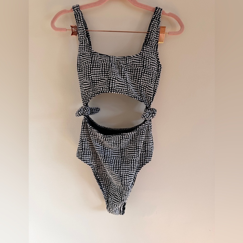 Aerie Monochrome Polka Dot Swimsuit
